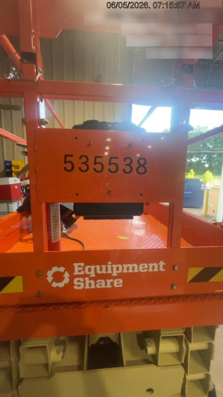 2025 JLG ES3246