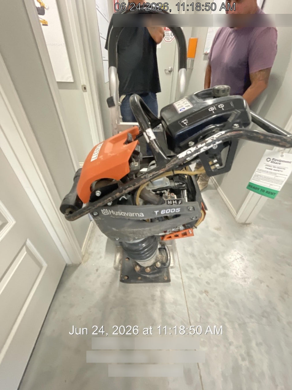 2025 HUSQVARNA LT6005