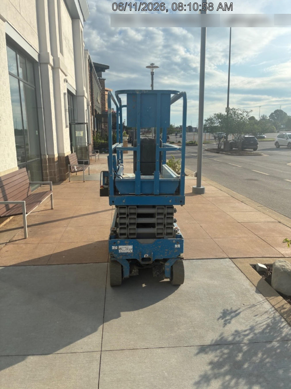 2019 Genie GS-1930 Fixed Rails with Chain Entry