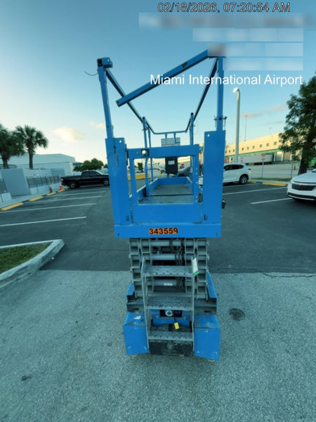 2023 GENIE GS-3232