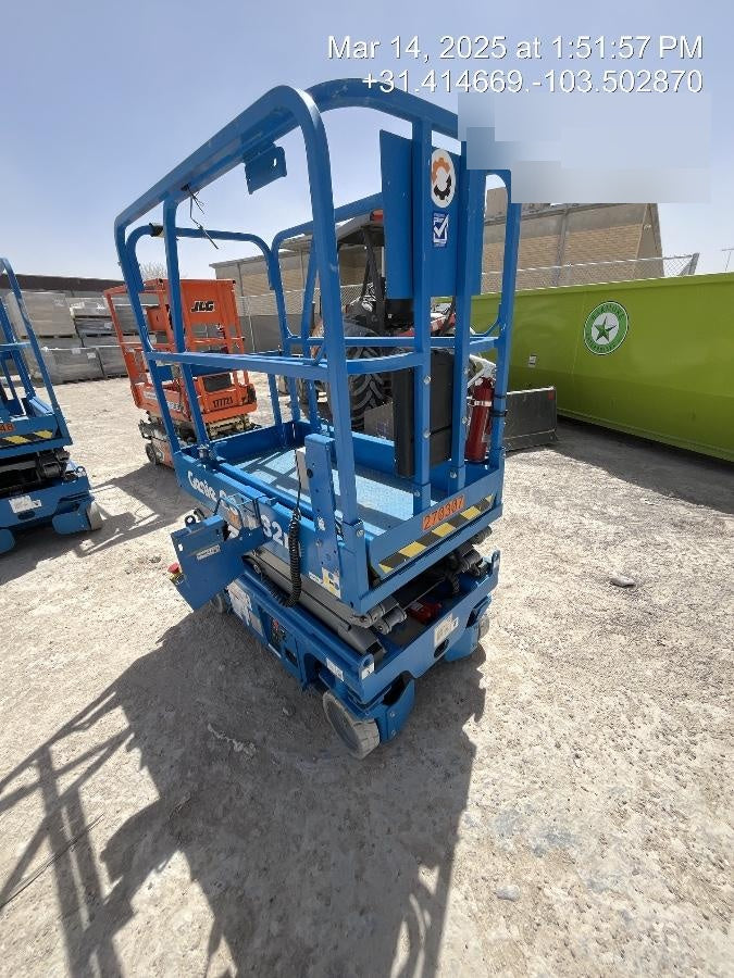 2022 GENIE GS-1432