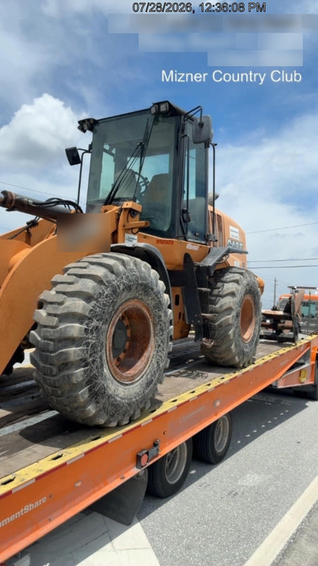 2015 Case 621F CLOSED CAB, JRB 416 STYLE HYD COUPLER