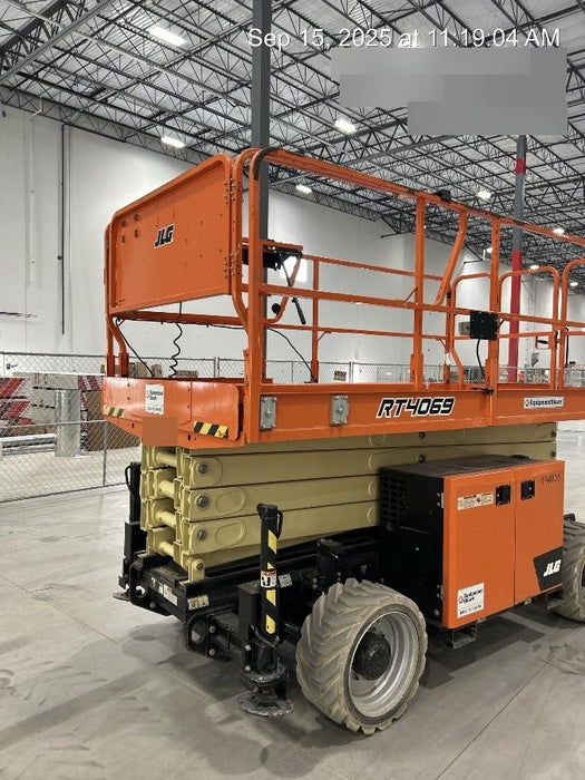 2021 JLG RT4069