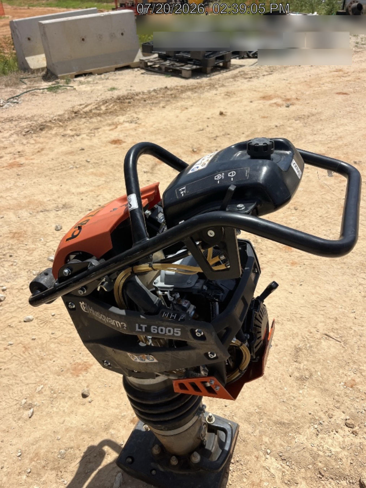 2025 HUSQVARNA LT6005