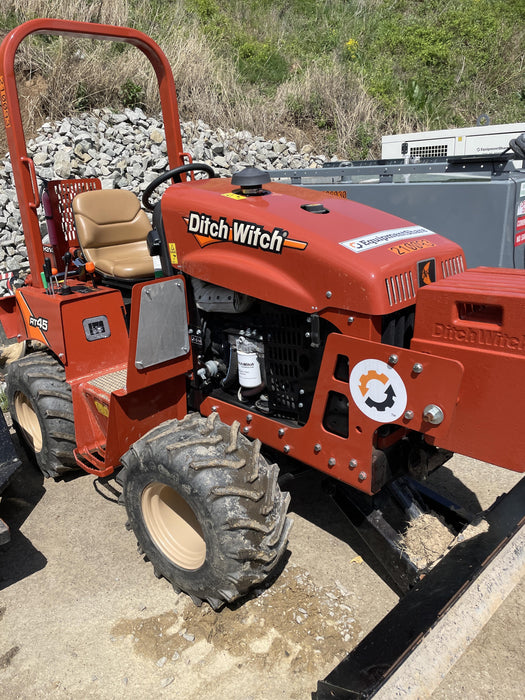 2022 DITCH WITCH RT45A