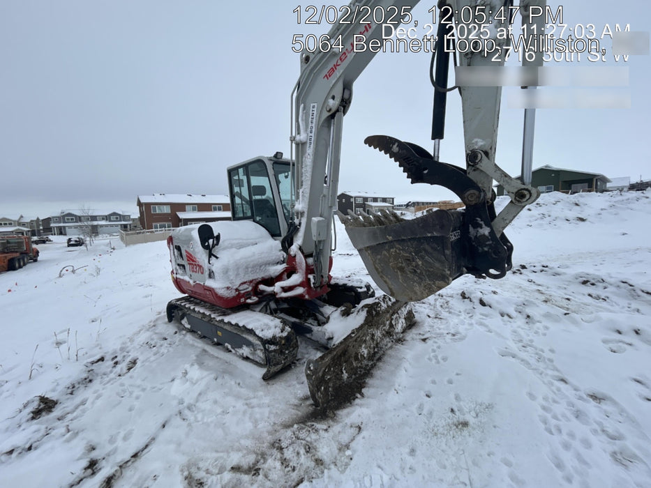 2025 TAKEUCHI 36" Bucket - Takeuchi