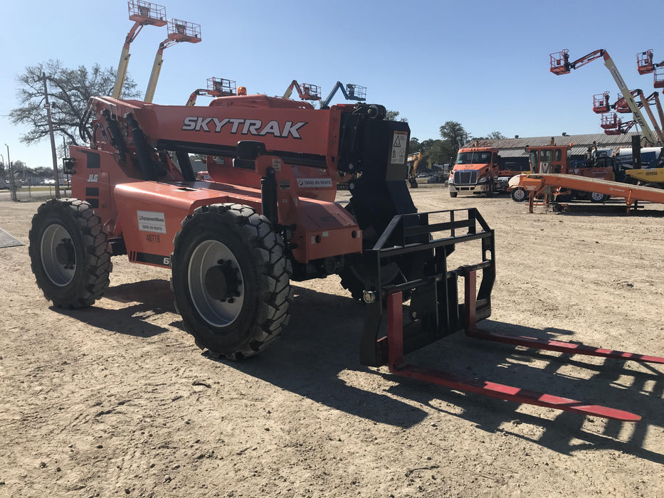 2019 Skytrak 6036 Canopy, Solid Tires, LED Work Lights, Beacon w/72" Carriage, 48" Pallet Forks
