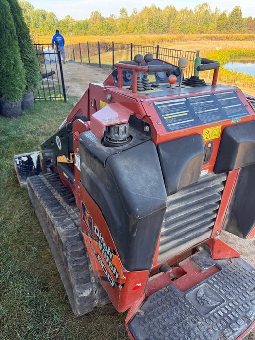 2020 DITCH WITCH SK800A