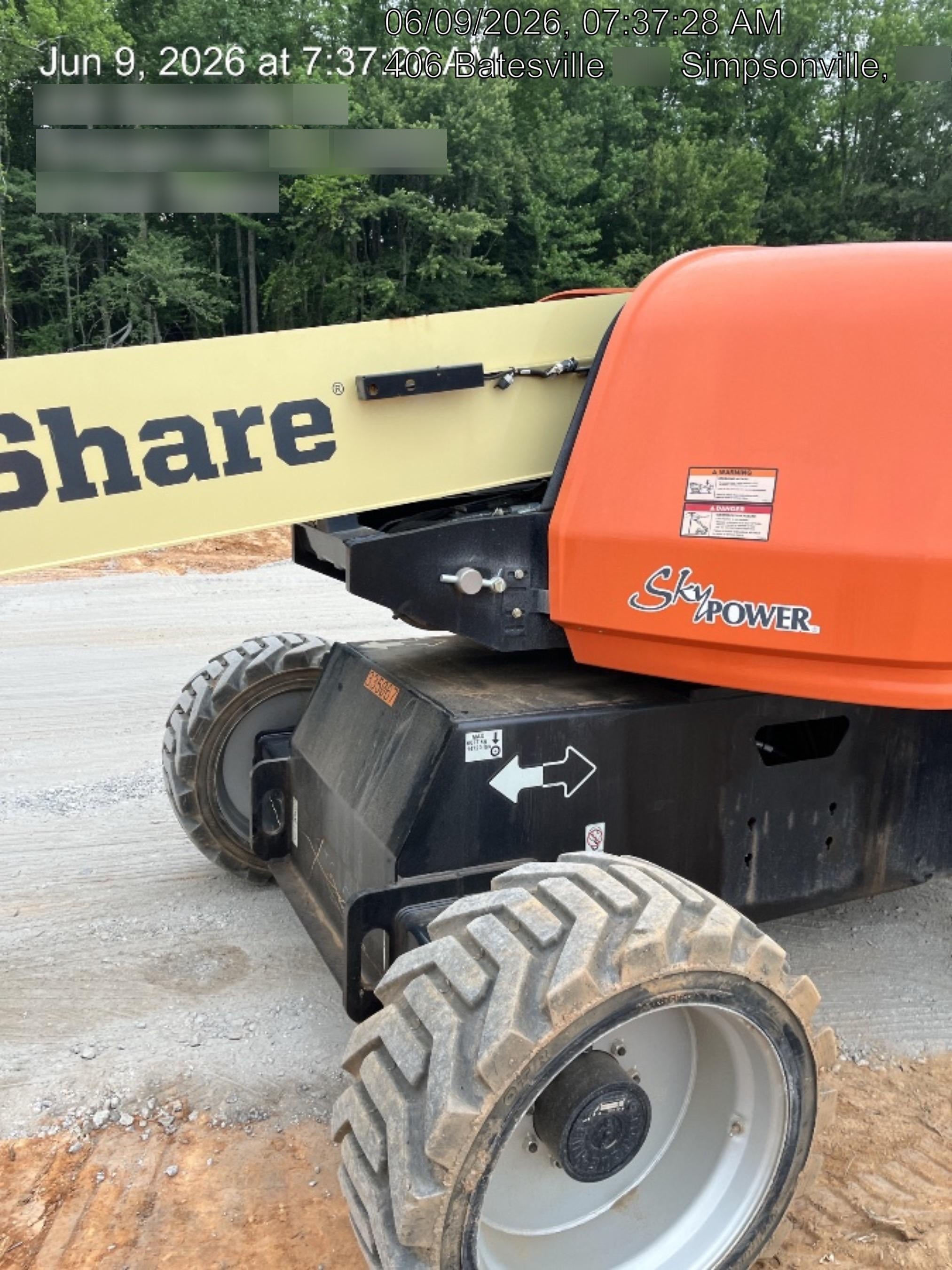2023 JLG 660SJ