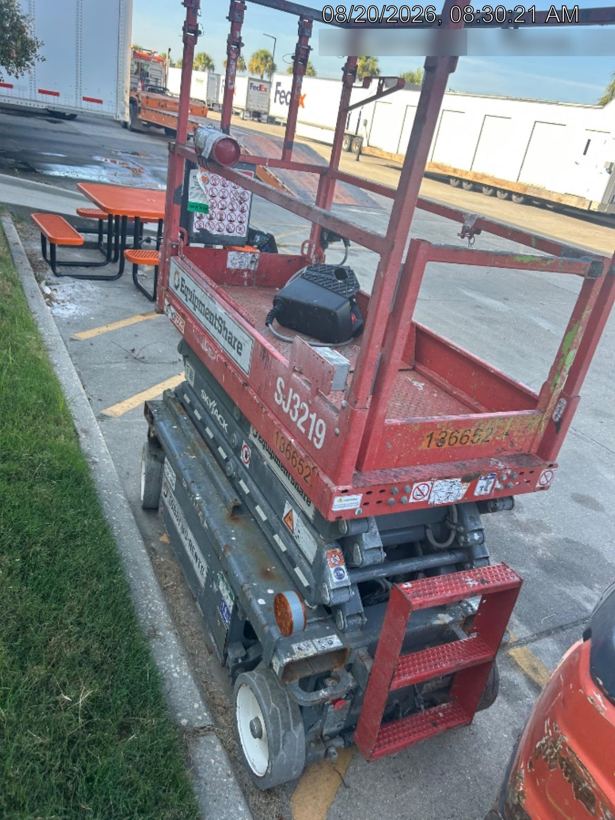 2021 SKYJACK SJ3219