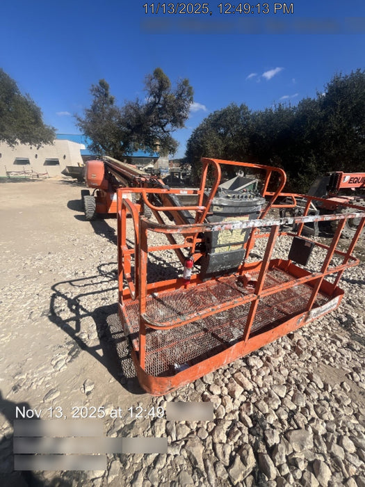 2019 JLG 660SJ
