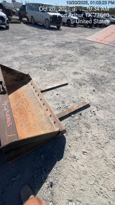 2025 ARROW MATERIAL HANDLING F5100CB - 72"