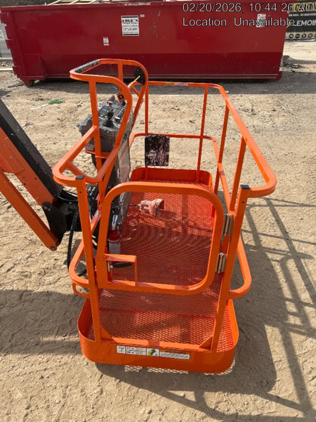 2019 JLG 660SJ