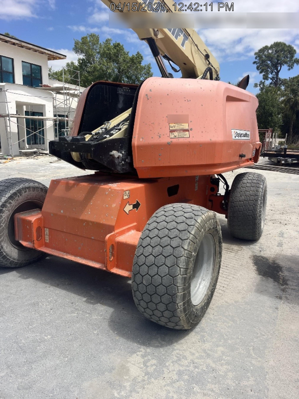 2020 JLG 660SJ