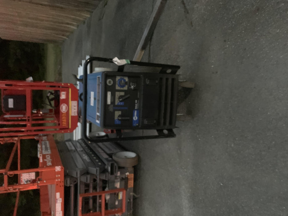 2019 Miller Electric BOBCAT 250 951600 PKG-250 amp Propane Welder, Standard w/Running Gear, Bracket, Hose"250 amp Propane Welder, Standard w/Running Gear, Bracket, Hose