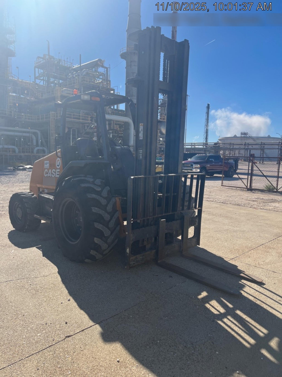 2019 CASE 588H