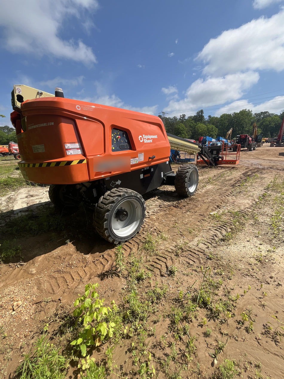 2025 JLG 660SJ