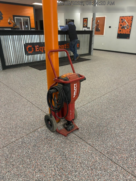 2021 HILTI TE 3000-AVR