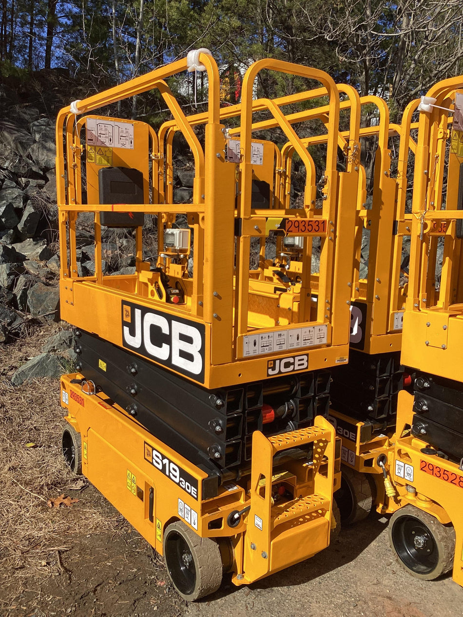 2023 JCB S1930E