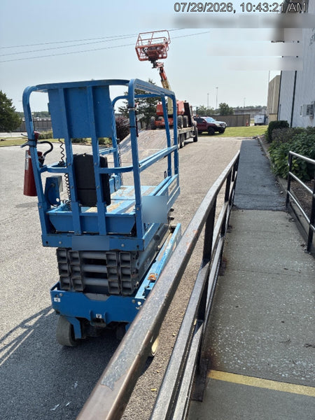 2019 Genie GS-1930 Fixed rails with chain Entry