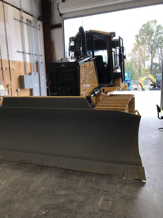 2020 JOHN DEERE 700L