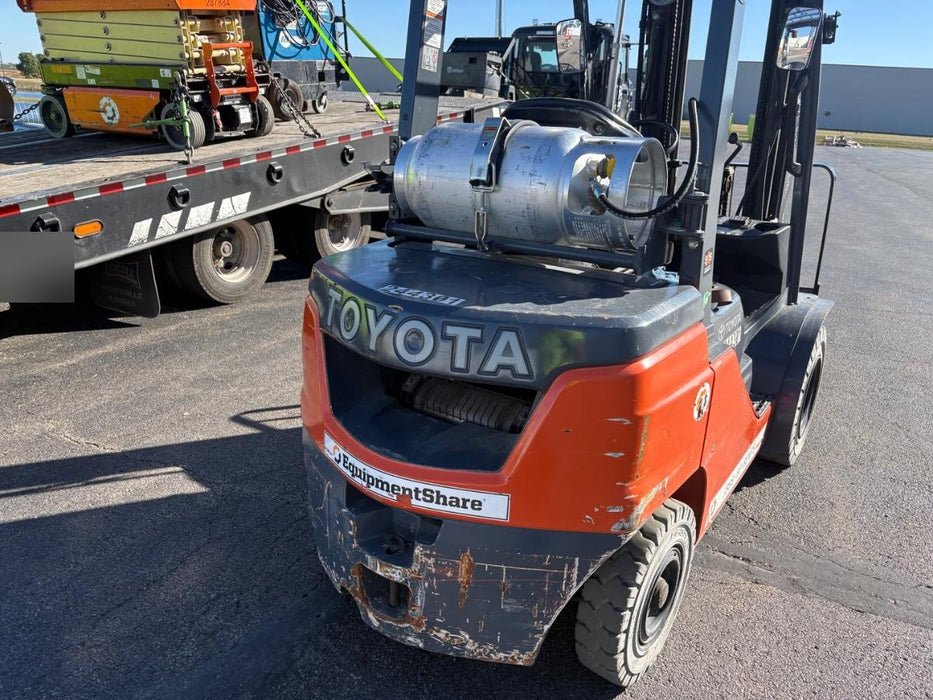 2022 TOYOTA 50-8FGU25