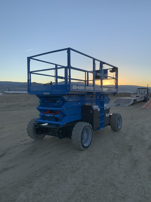2020 GENIE GS-4390 RT