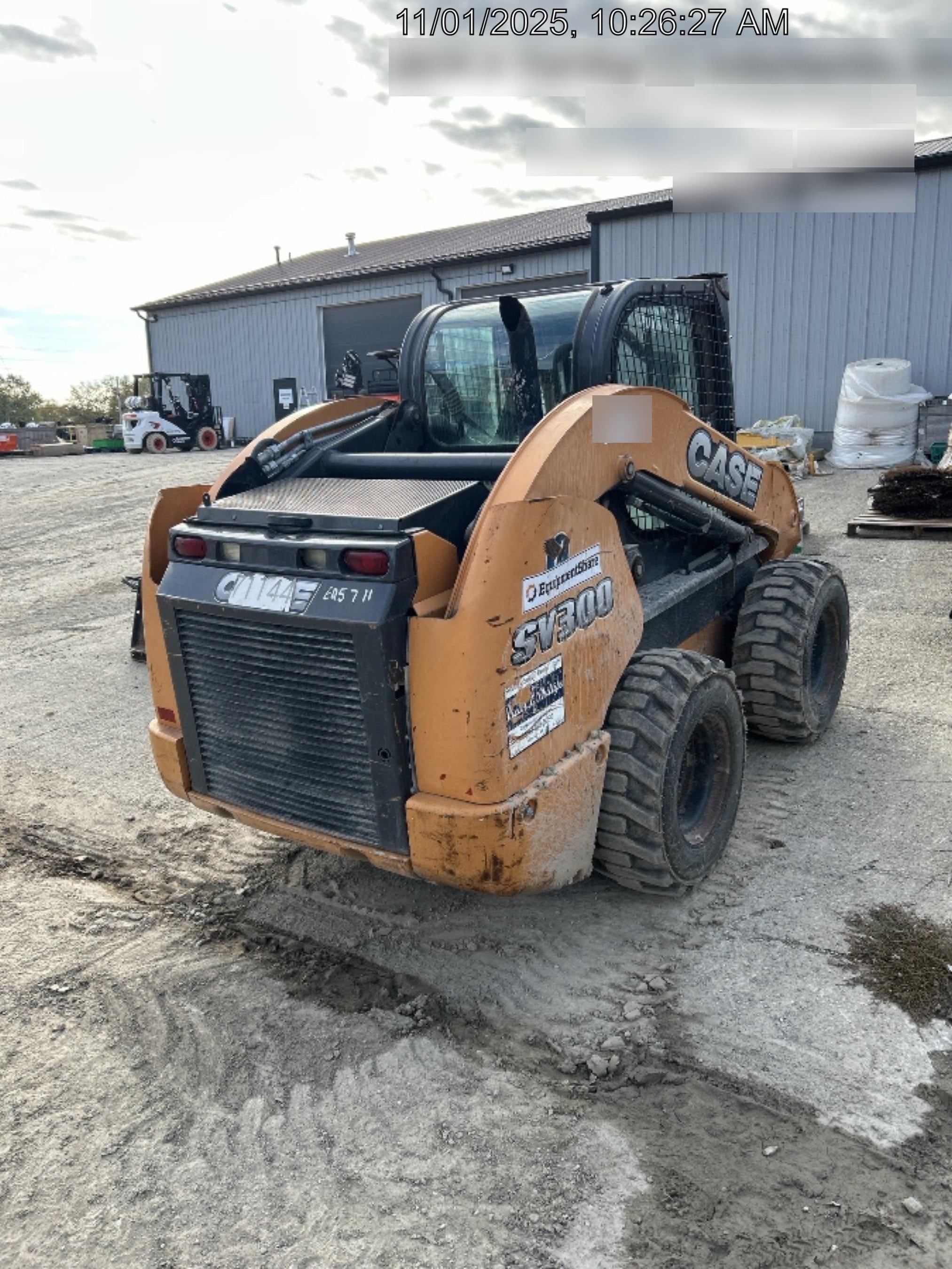 2016 Case SV300 CASE SV300 T4BH