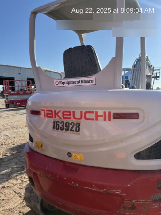 2021 TAKEUCHI TB235-2R