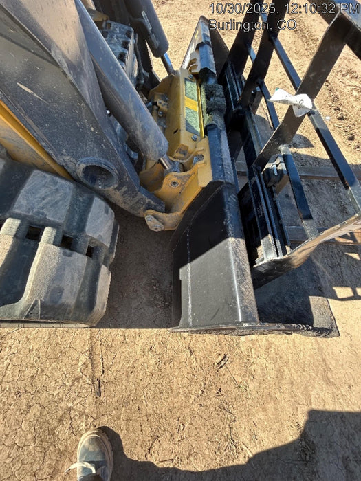 2024 ARROW MATERIAL HANDLING F5100CB - 72"