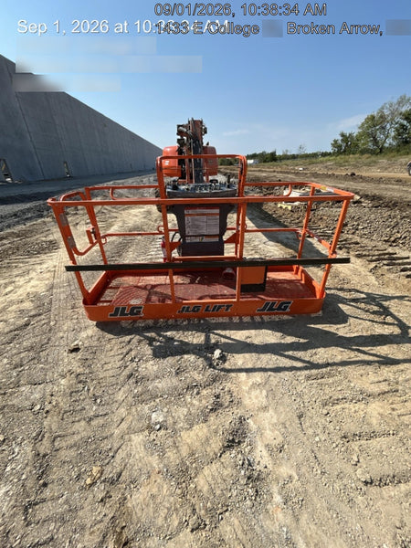 2019 JLG 660SJ