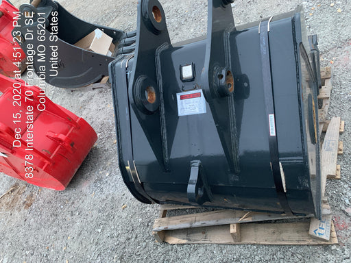 2020 GEITH 42" HD Bucket - Geith