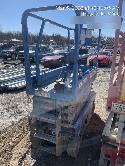 2019 Genie GS-1930 Fixed rails with chain Entry