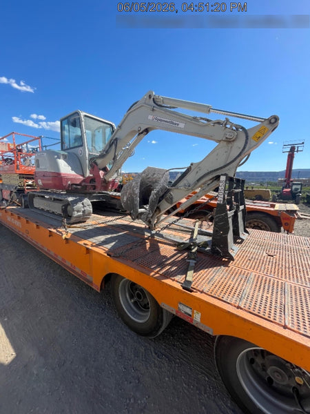 2023 TAKEUCHI TB250-2CR