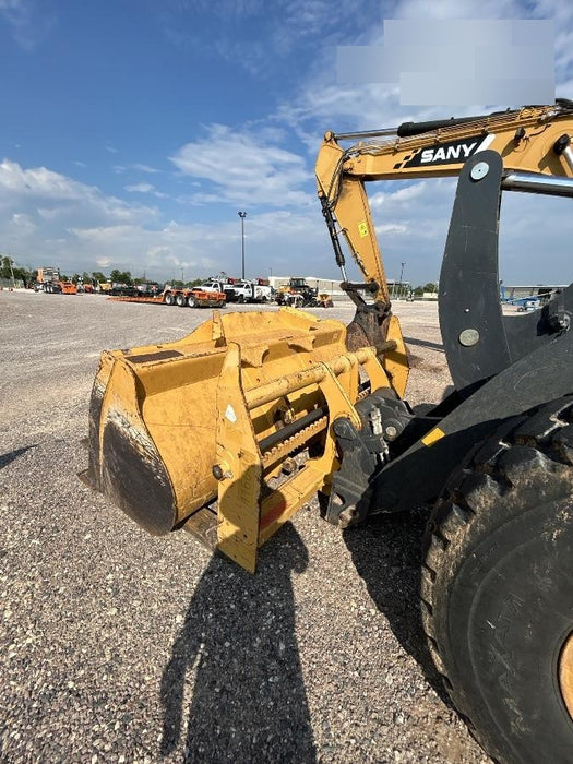 2020 JOHN DEERE 96" Loader Fork Carriage - John Deere