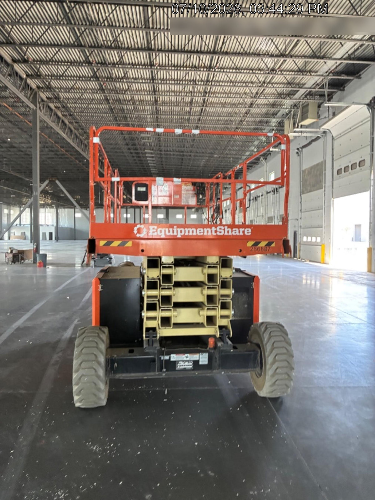 2022 JLG RT4394