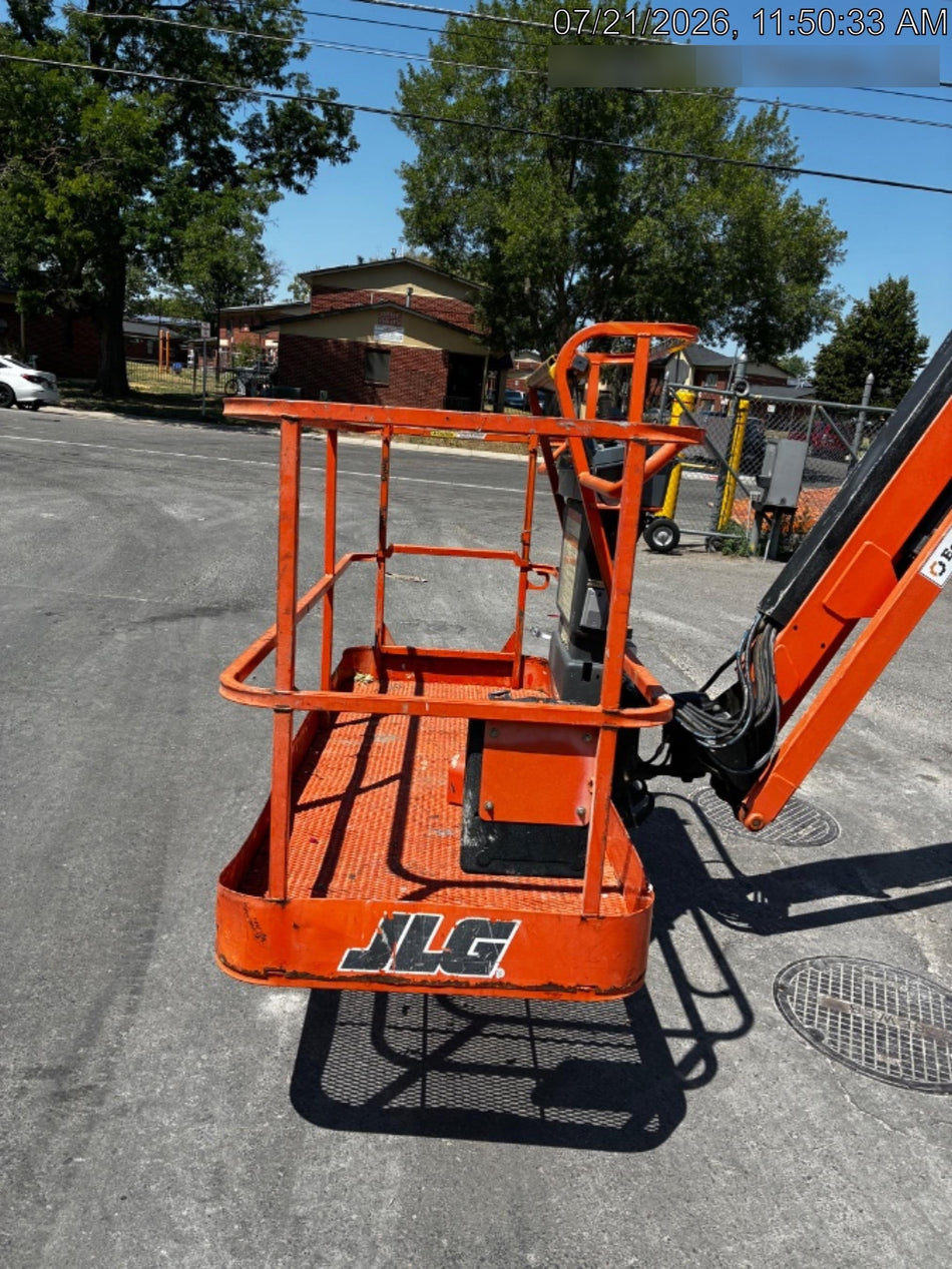 2019 JLG 600AJ