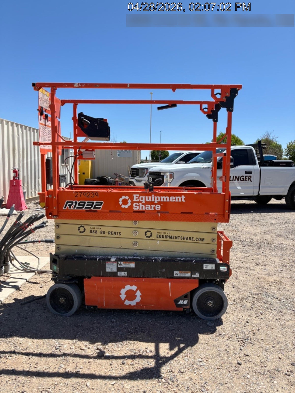 2022 JLG R1932