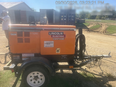 2021 Lincoln Electric Vantage 322 Vantage 322 Ready Pak 3 w/ Decals, ORANGE (includes trailer, cable rack, fender light kit) NO Telematics