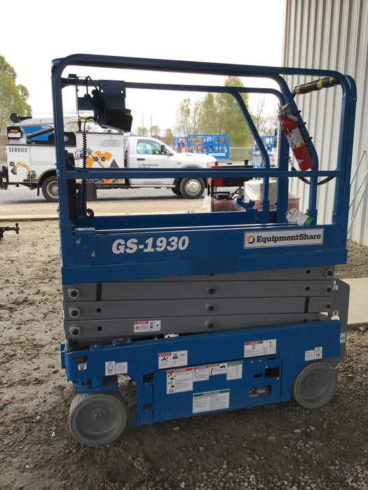 2019 Genie GS-1930 Fixed Rails with Chain Entry