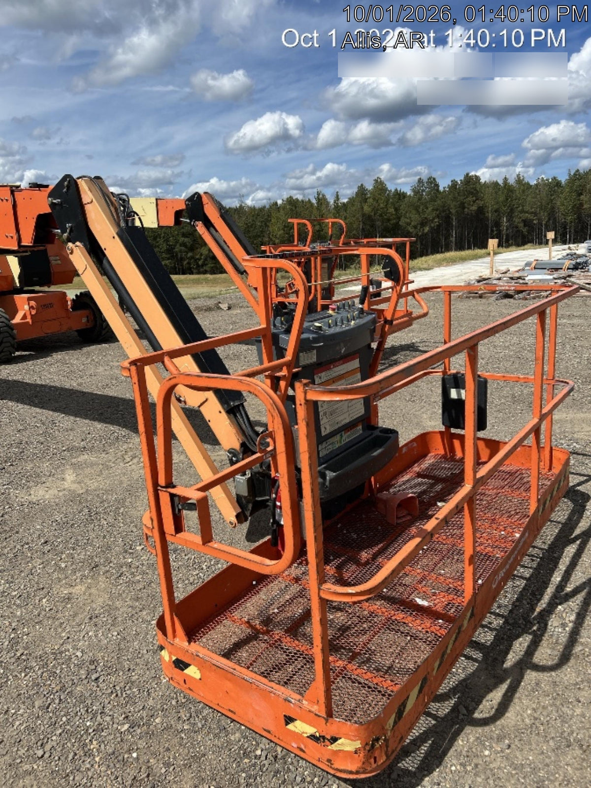 2023 JLG 860SJ