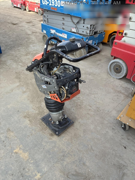 2025 HUSQVARNA LT6005
