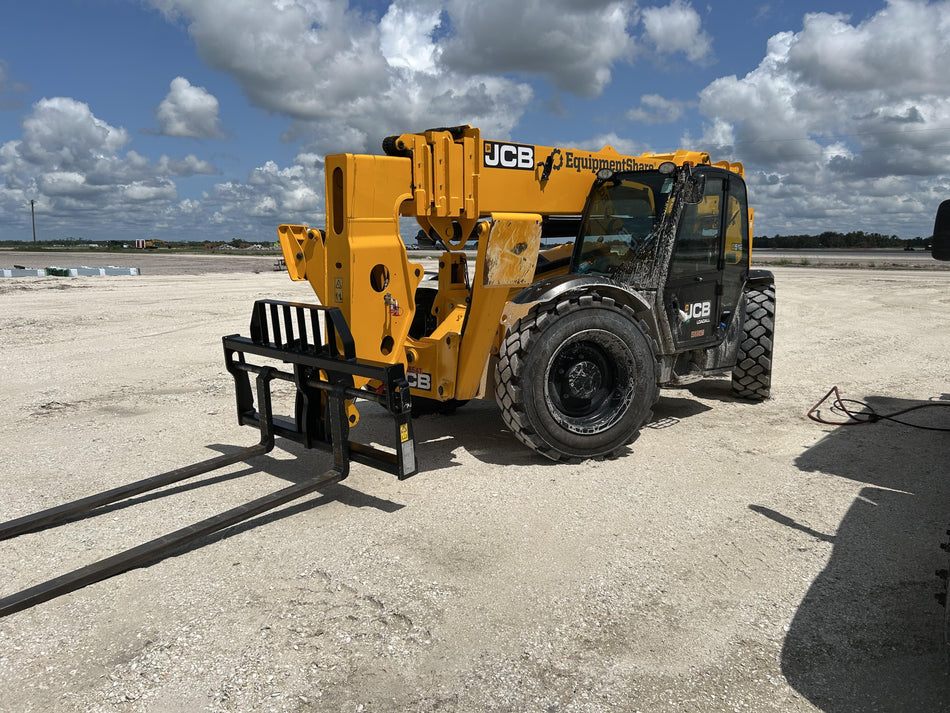 2025 JCB 512-56