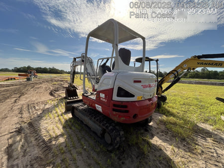 2024 TAKEUCHI TB235-2R