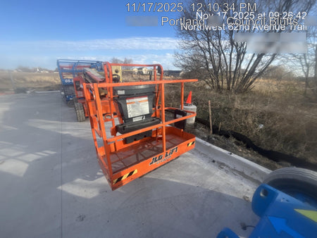 2023 JLG E450AJ