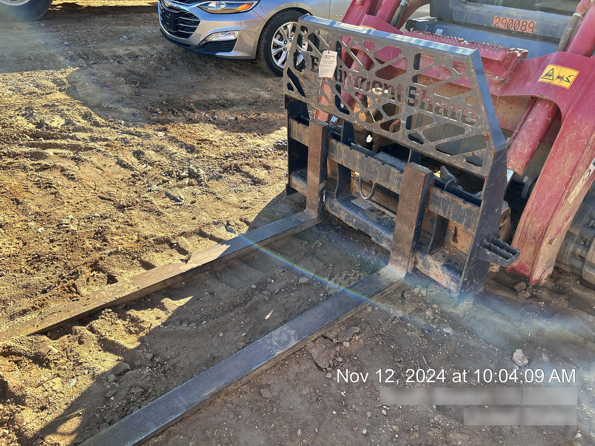 2021 PALADIN 48" Pallet Forks - Paladin