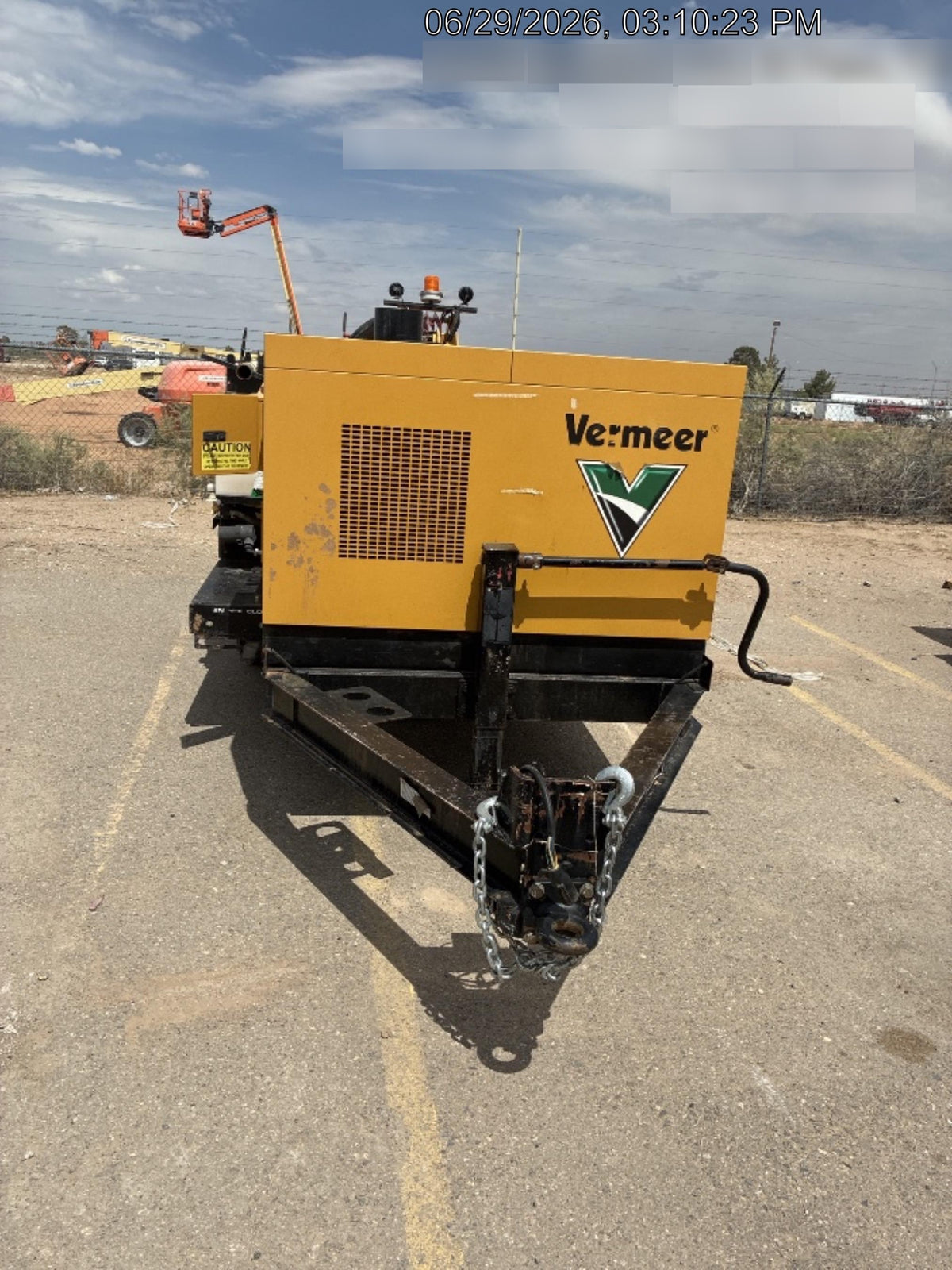 2022 VAC-TRON LP573XDT