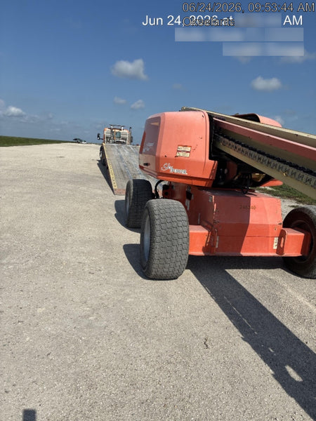 2022 JLG 660SJ