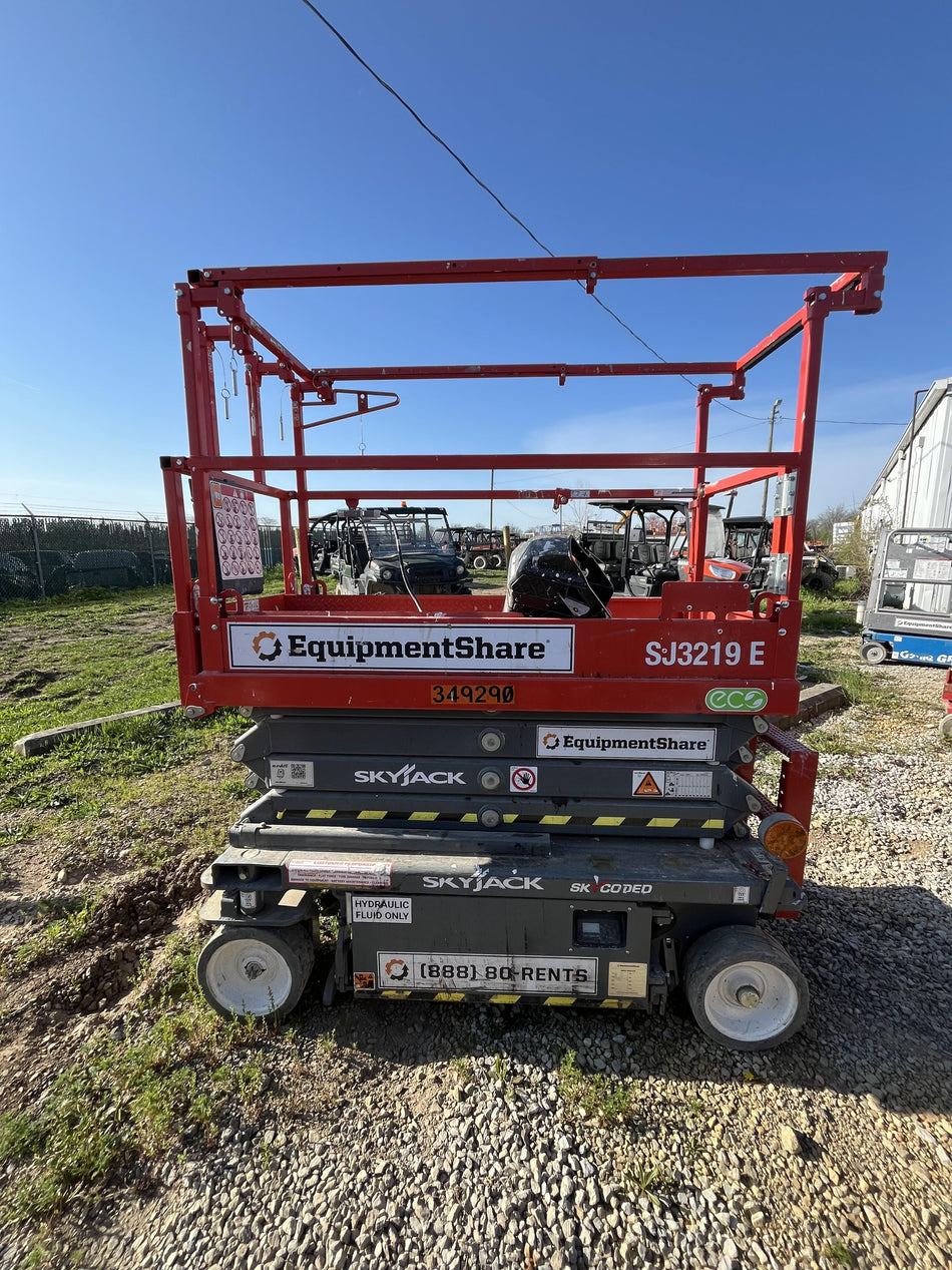 2023 SKYJACK SJ3219