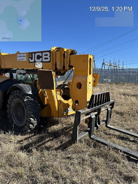 2019 JCB 512-56 Enclosed Cab, 74 HP, Solid Tires, Worklights, Beacon, Aux Hydraulics, Lifting Eye 60" Carriage/60" Forks